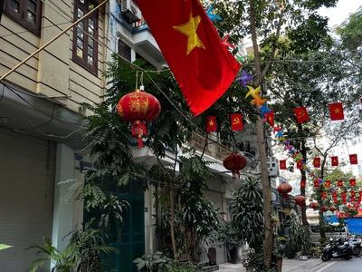 Hiếm, bán nhà đào tấn, ô tô vào nhà, mặt tiền 5m, chỉ 21 tỷ 0