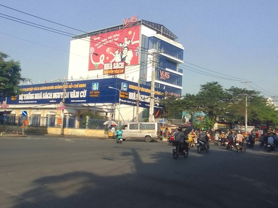 Chủ cần tiền bán gấp trong tết   khu rất tiềm năng - nhà mtkd 30m 4