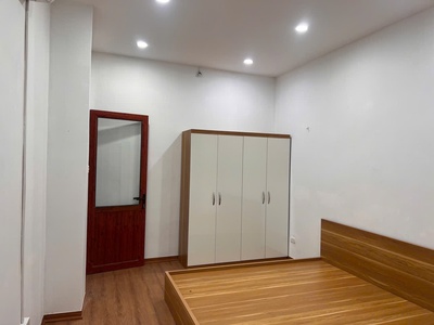 Chính chủ cho thuê phòng tại phố nguyên hồng, phường láng hạ, quạn đống đa, hà nội 1