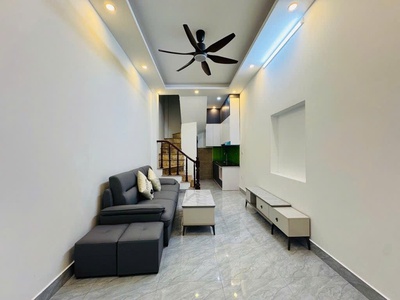 Nhà đẹp ở luôn 3 ngủ đủ công năng chỉ hơn 5x 0