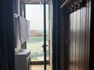 Bán căn chung cư Lighthouse tòa H2, tầng cao, Ecopark Hải Dương, 51m2, 2 ngủ, đủ đồ, giá rẻ 5