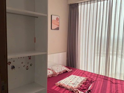 Bán căn chung cư Lighthouse tòa H2, tầng cao, Ecopark Hải Dương, 51m2, 2 ngủ, đủ đồ, giá rẻ 9