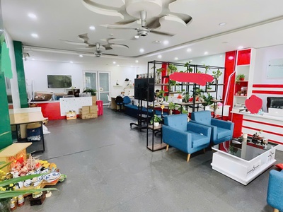 Chính chủ án tòa Building Phố Trần Thái Tông 126m2 x 8 tầng Cầu Giấy - Hà Nội. 2