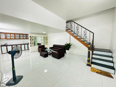 Nhà chính chủ - ô tô đỗ cửa - vị trí đắc địa phố lê trọng tấn, phường phương liệt, hà nội 0