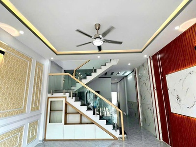 Nhà đẹp hướng đông nam, khu dân cư an ninh tân triều 3 phòng ngủ, full nội thất, giá tốt 1