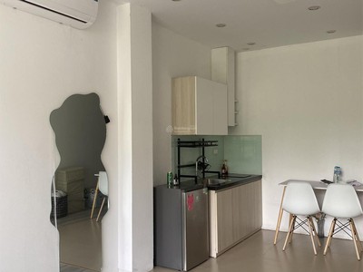 Đống đa duy nhất 1 căn studio 40m2 có ban công ngập tràn ánh nắng - khu dân cư cao cấp 3