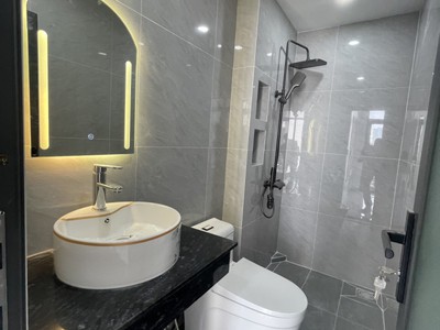 Bán nhà đường số 12, tam bình, thủ đức, tp hcm . dt  61m2, 2 tầng. giá 5,09  tỷ, sổ hồng, liên hệ 4