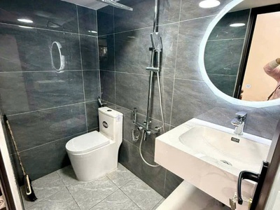 Ô tô đỗ cửa 5 tầng 5 ngủ 9 tỷ trường chinh 2