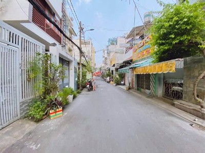 Hxhthông 85m ngang gần 5m 5 tầng thang máy hoàn công chỉ 14 tỷ 4