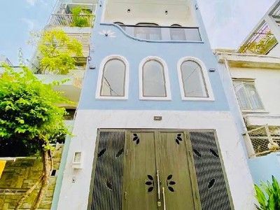 Hxhthông 85m ngang gần 5m 5 tầng thang máy hoàn công chỉ 14 tỷ 0