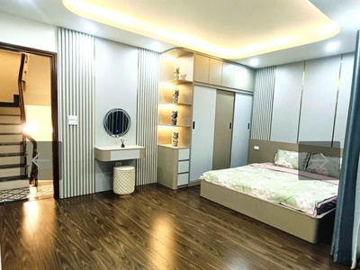 Thang máy 7 tầng full đồ 14.9 tỷ thịnh quang 2