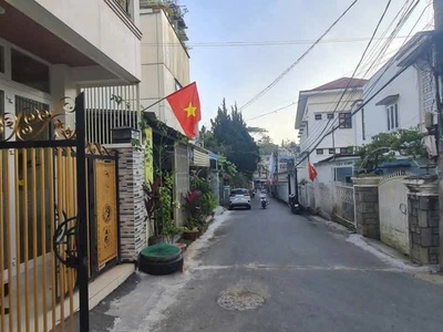 Cho thuê nhà nguyên căn đường hai bà trưng phường 6 đà lạt giá 14 triệu 2