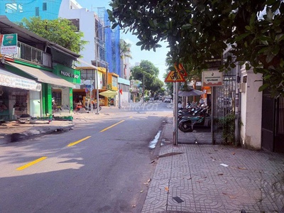 Cho thuê nhà mặt tiền kd 5 tầng, sân thượng 500m2, mặt tiền ngang 7.3m khu cư xá bắc hải, p.15, 3