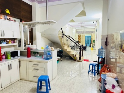 Bán nhà mặt tiền khu tên lửa đường rộng 10m thông dtcn 100m 4 25 4 tầng chỉ 14 ty tl 2