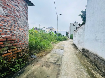 Đất tổ 9, quang minh, mê linh. đường thông, ô tô đỗ. gần kcn, trường cd y dược tuệ tĩnh 1