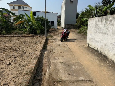 Đất tổ 9, quang minh, mê linh. đường thông, ô tô đỗ. gần kcn, trường cd y dược tuệ tĩnh 2