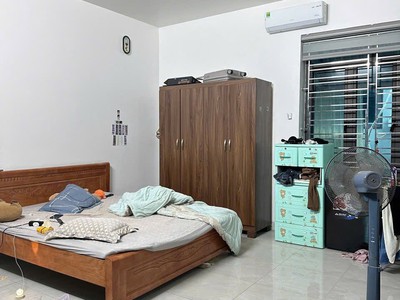 Bán căn nhà 3 tầng mặt phố KD buôn bán, phường Ngọc Châu, TP HD, 75m2, mt 5m, 4.x tỷ 2