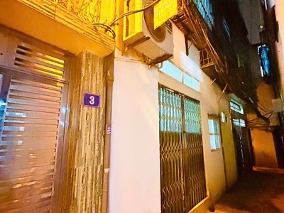 Bán nhà nguyễn khoái 3 tầng dân xây gần phố hoàng mai 4