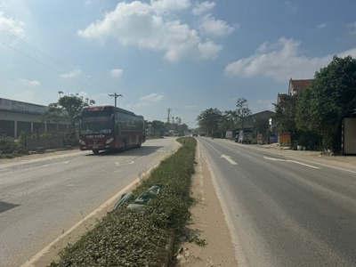 Ra nhanh lô đất đẹp sinh lời cao ngay quốc lộ 1a 2