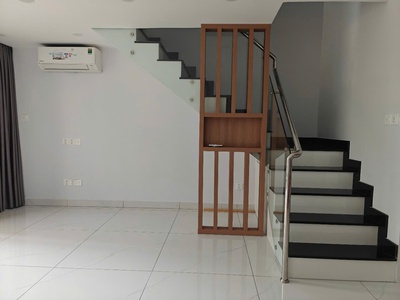 Cho thuê căn hộ duplex midtown phú mỹ hưng   vừa ở vừa làm văn phòng 1