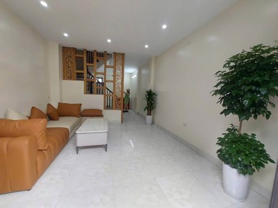 Bán nhà 1 căn duy nhất thạch bàn 36m 4 tầng mới tinh full nội thất chỉ 6 đồng 1