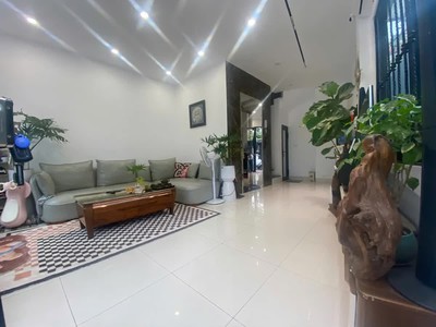 Lô góc view triệu đô  dt 31m - mt 6m xây 6 tầng thang máy  chỉ 1x tỷ 1