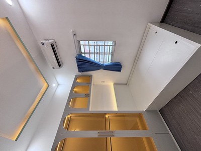 3 tầng - hẻm oto - full nội thất- dtsd hơn 60m2 - đường đào tông nguyên - chỉ 2 tỉ 8 4