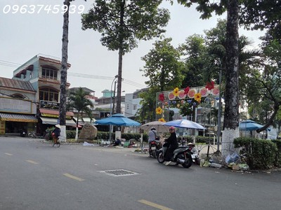 Mặt phố kinh doanh đỉnh, bình chiểu thủ đức, diện tích 100m2, 7.2 tỷ 0