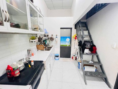 Bán nhà tăng nhơn phú b,  quận 9 , 63m2  , ngang 5m giá chỉ  4 tỷ 750  tl 2