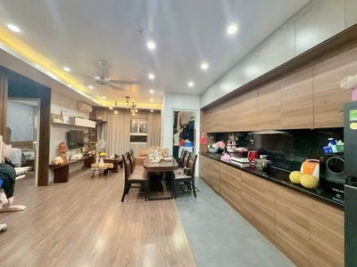 Bán căn góc 81 m2 , 03 ngủ, view đường CIENCO5, KĐT Thanh Hà, Hà  Đông 4