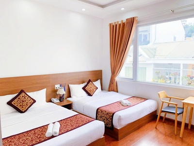 Cho thuê khách sạn 21 phòng nguyễn thị nghĩa - trung tâm đà lạt.giá 50 triệu 1