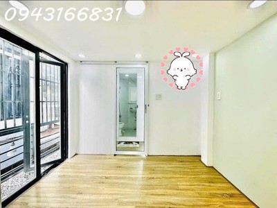 Bán nhà đẹp tân bình: nhỉnh 2xx tỷ, 15m2, 3 tầng, 2 phòng ngủ, sổ hồng chính chủ,  liên hệ 1