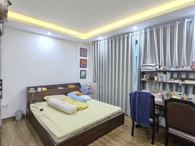 Nhà 3 tầng, 2 mặt tiền thôn gia tân - tổ 11, quang minh. đường thông, ô tô tránh 0