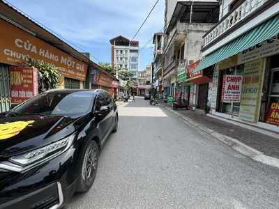 Cần bán 124,8m2 nhà 3 tầng mặt ngõ 86   Đường Y  , Gia Lâm. Đường nối thẳng vào trường ĐHNN siêu đôn 4