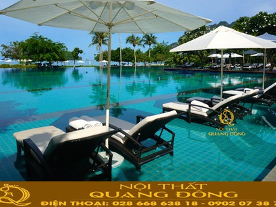 Những mẫu ghế nằm hồ bơi được ưa chuộng tại resort cao cấp 15