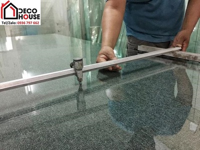 Cắt kính theo kích thước tại Hà Nội: Bao lâu có hàng 0