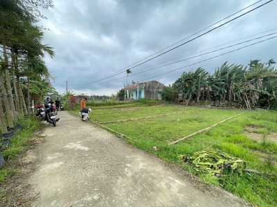 Chính chủ cần bán 3 lô liền kề Cẩm Văn Tây-Điện Bàn, diện tích từ 120m2 giá 690triệu/lô 2