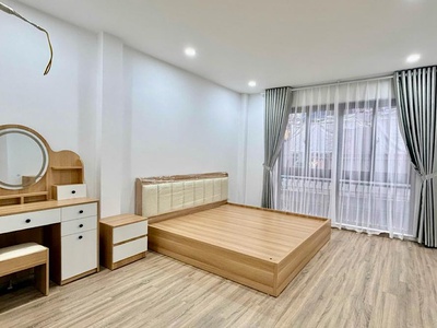 Siêu phẩm hiếm khu Tôn Thất Tùng Nhà mới 6 tầng Thang máy Full nội thất thiết kế đẹp 2