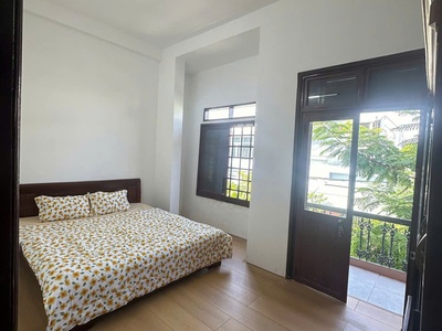 Bán nhà 3 tầng đường lương khánh thiện - gần biển 0