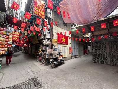 Giữ tiền : sát văn miếu quốc tử giám mặt tiền 4m ngõ nông văn hương 1