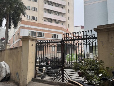 Cơ hội x3 tài sản   bán đất tặng nhà trần phú, cạnh chợ phùng khoang   sát cổng học viện y dược 3