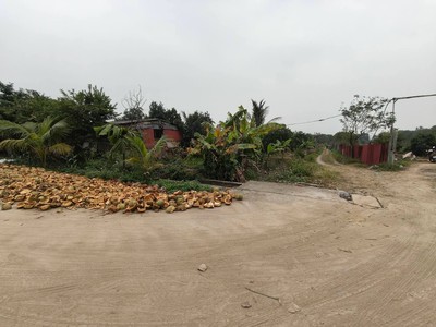 Hơn 13000m2, đất ruộng sxnn, sẵn nhà kho,.. mt150m, 6.5 tỷ, có tl, thụy lâm, đông anh.   đường 2