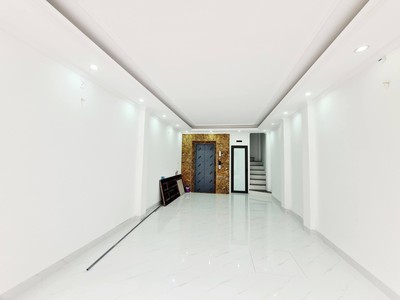 Nhà đẹp phố thanh liệt- 42m 7 tầng 4.5mmt- thang máy-gần linh đàm-ôtô vào nhà- 12,5 tỷ 1