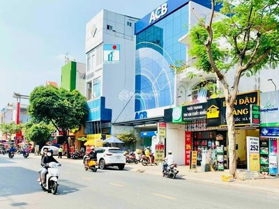 Siêu siêu vị trí 4.5x25 4 tầng mặt tiền ngay vòng xoay lý thái tổ quận 10 28.5 tỷ 1