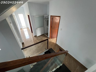 Nhà linh xuân thủ đức ngang 6.5m cực hiếm, 62m2, 3 tầng, 5.3 tỷ 0