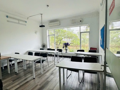 Cho thuê nhà mp lạc trung kd đỉnh mọi loại hình 90m x 6 tầng, mt 6m, 45 triệu 2