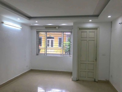 Cho thuê tòa nhà số 51 ngõ 155 nguyễn khang, yên hòa, cầu giấy 4