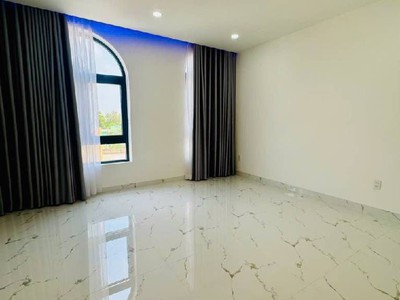 Bán nhà 50m2 4 tầng , hxh đường 8m , lã xuân oai , long trường , q9 , giá chỉ 6 tỷ tl 3