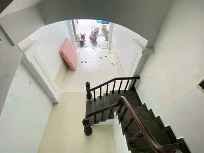 MT2381. Cho thuê nhà tuyến 2 Lê Hồng Phong 1