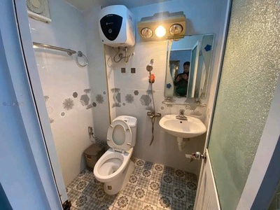 MT2381. Cho thuê nhà tuyến 2 Lê Hồng Phong 7